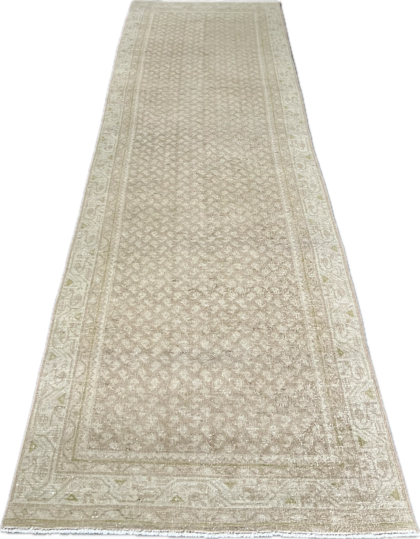 Heirloom (3’ x 10’)